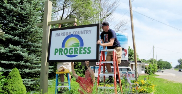 Harbor Country Progress sign