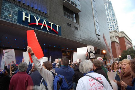 Image: Hyatt Workers rally